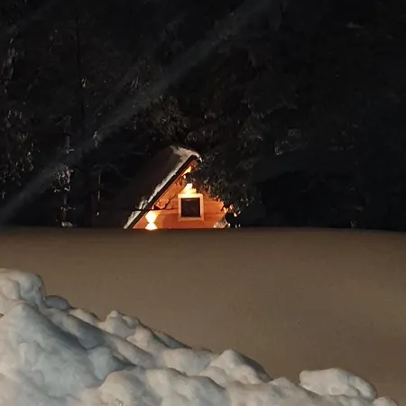 Ferienhaus Hisa Zimazakon Bloke