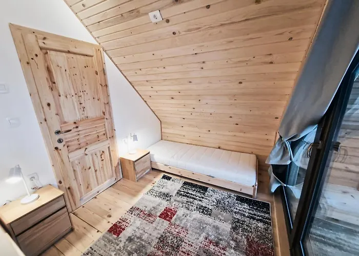 Hisa Zimazakon Bloke * Нова-Вас